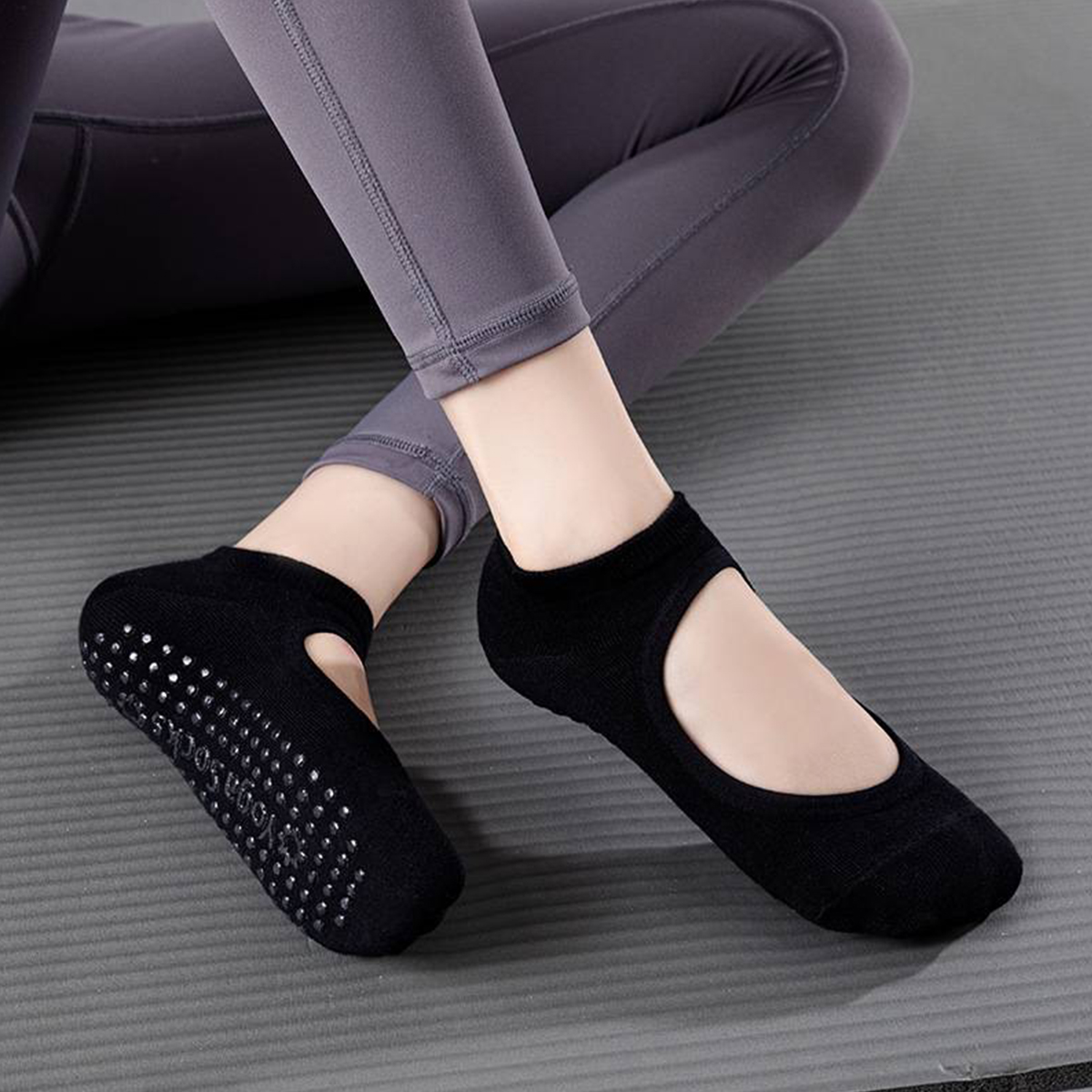 Pilates & Yoga With Harna - Non-Slip Yoga Socks for Women –