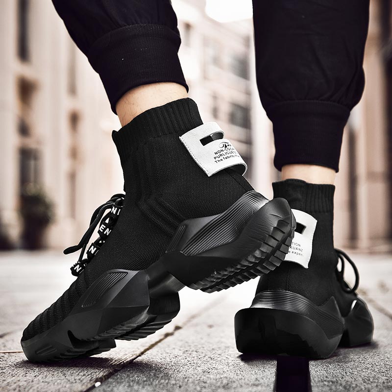 Plus Size Hightop High-soled M - Pilates Yoga On The Square ulasan dan harga